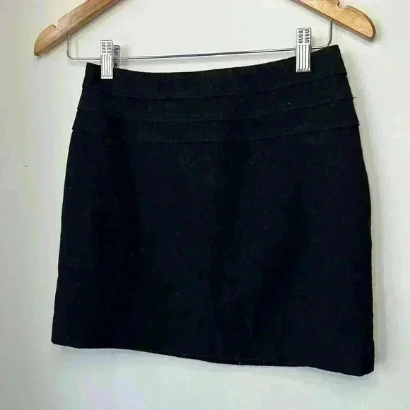 H&M Women’s Black Office Work Stylish Wool Timeless Skirt 4 Small - Picture 4 of 11